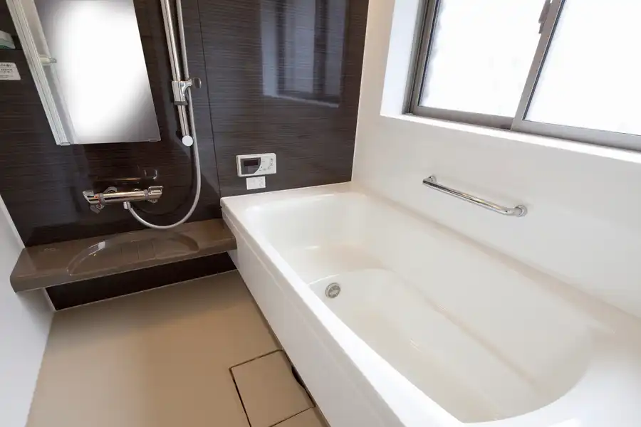 How Tub Refinishing Restores Your Bathroom Surface Pinehurst, NC