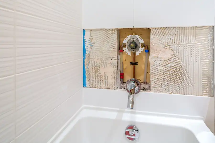 When To Choose Refinishing Over Bathtub Replacement in Pinehurst, NC When To Choose Refinishing Over Bathtub Replacement in Pinehurst, NC